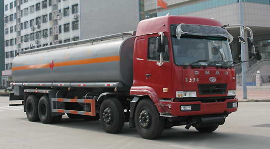 Huallong 4×2 + 8×4 Fuel Tanker