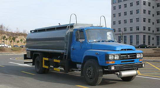 Dongfeng Sharp-Nosed Chemical Liquid Transport Truck