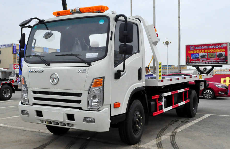 Dayun Flatbed Two-Trailer Wrecker