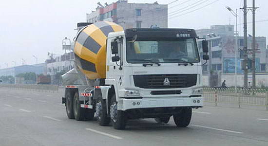 Steyr 4×2 Front + 8×4 Rear Concrete Mixer Truck