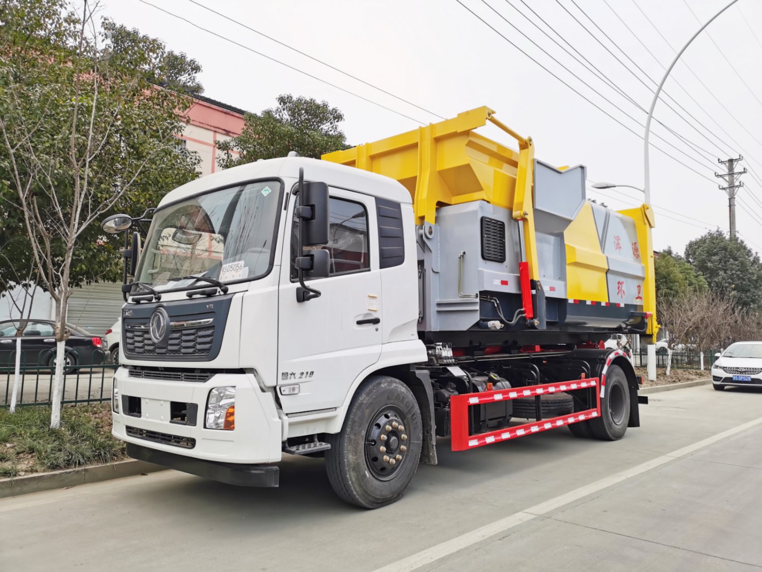 China VI Dongfeng Tianjin 12-cubic-meter Hook-lift and Sleeve-lift Garbage Truck