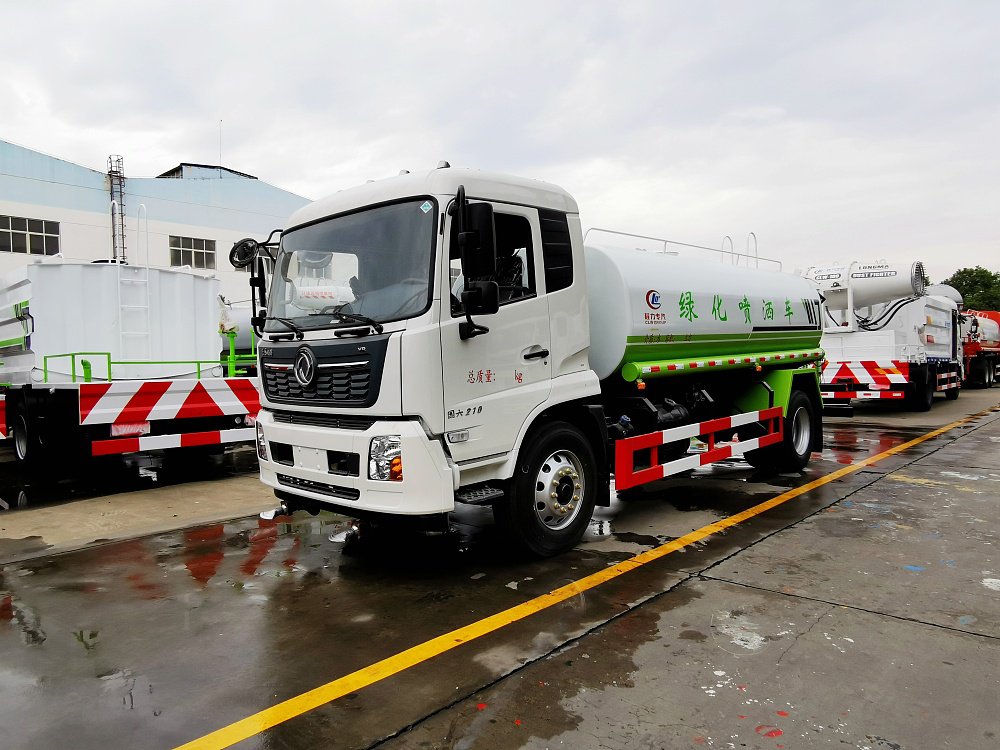 Dongfeng Tianjin Greening Sprinkler and Dust Suppression Truck