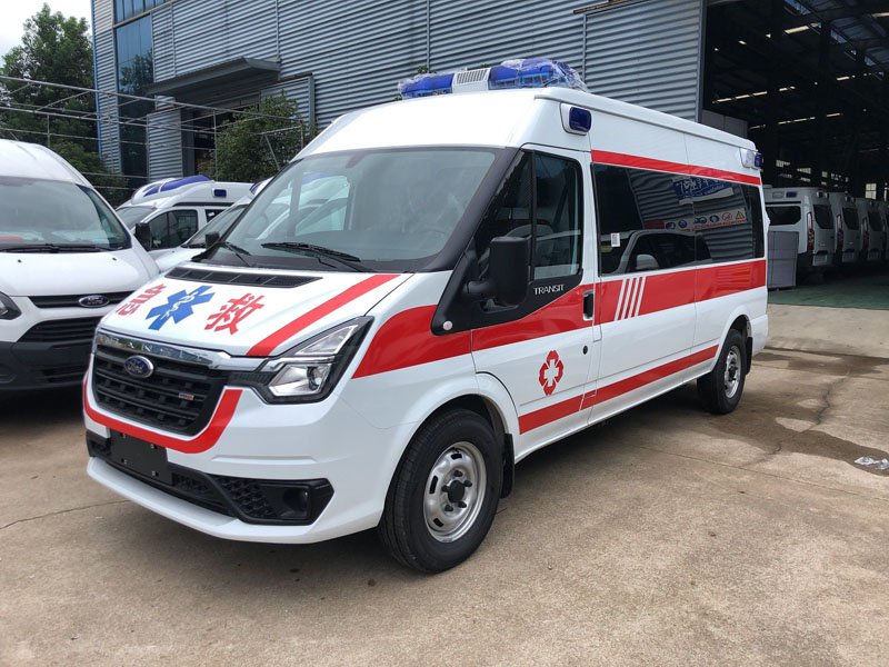 Ford V348 Long-Wheelbase Mid-Roof ICU Ambulance