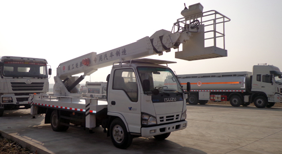 Qingling Telescopic Boom Aerial Work Platform