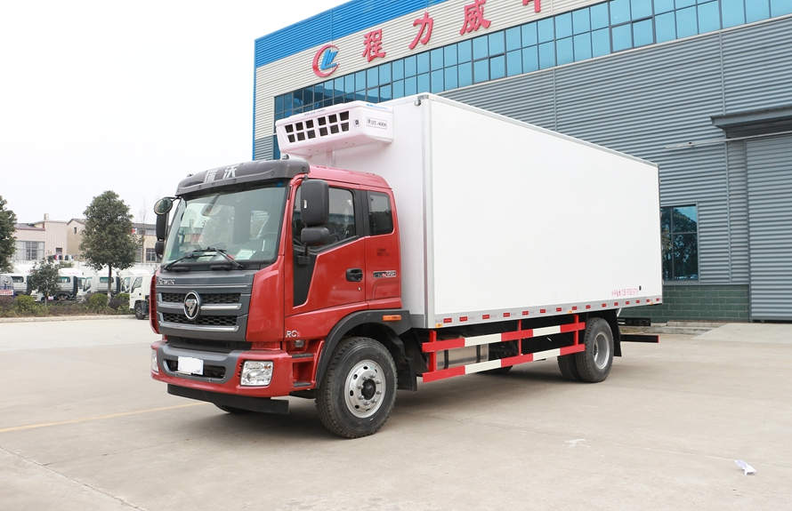 Foton Ruibo 6.8 m / 7.6 m Refrigerated Truck