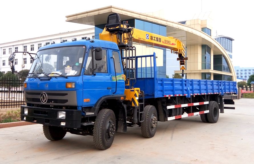 Truck Crane