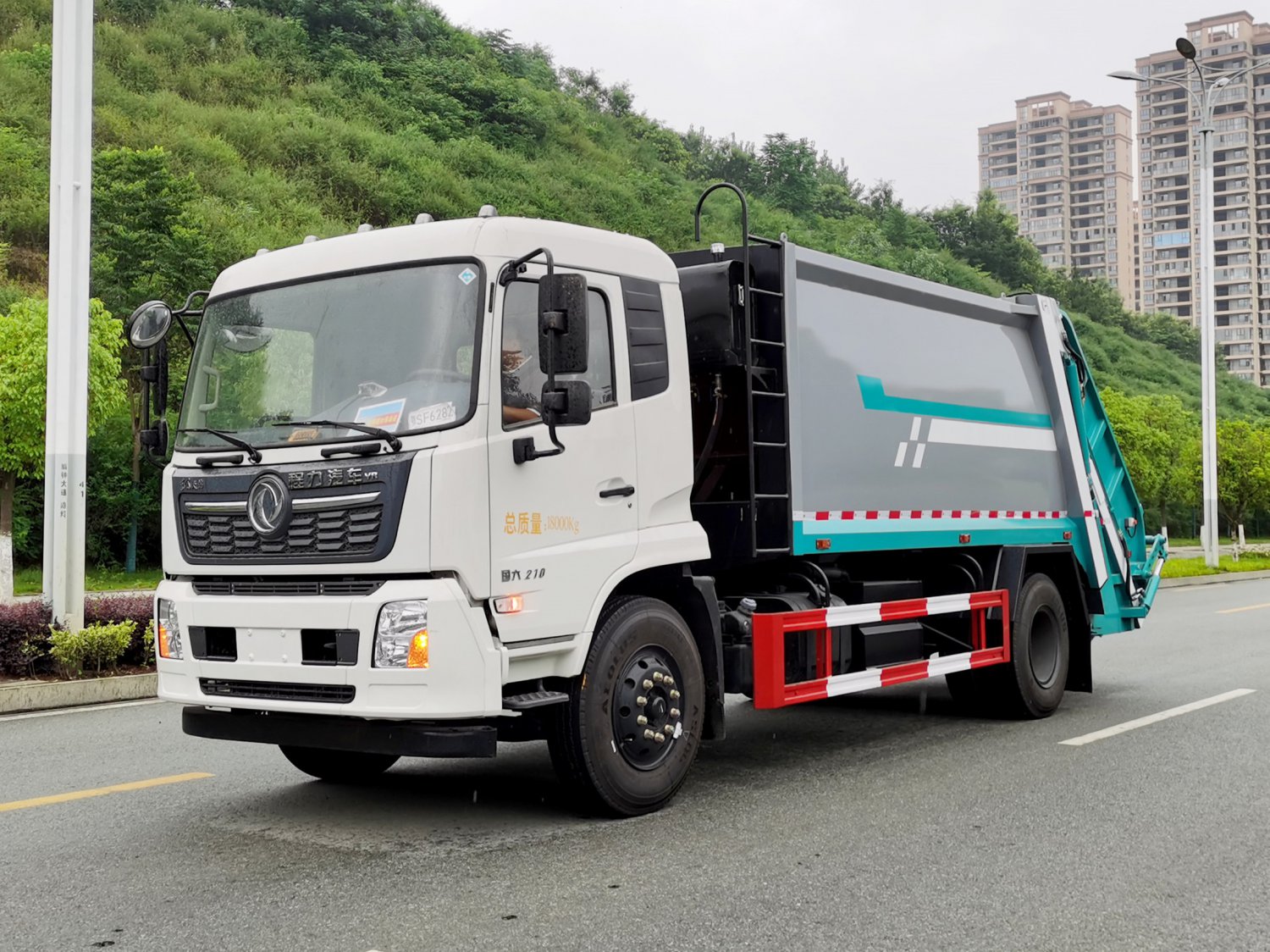 China VI 14-cubic-meter Dongfeng Tianjin Compression Garbage Truck