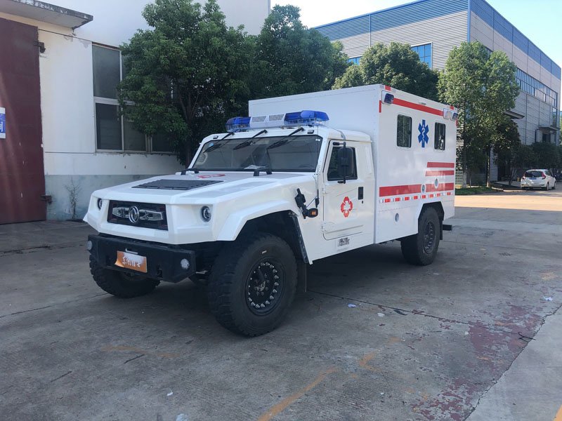 Dongfeng Mengshi Off-Road Ambulance (Diesel)