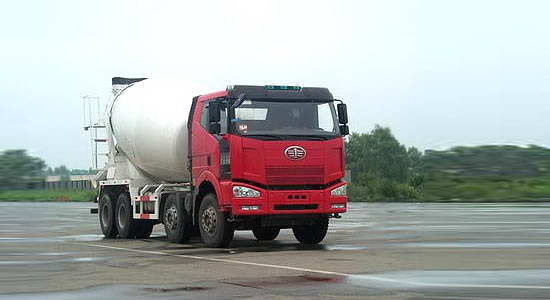 FAW Flat-Nose Diesel Concrete Mixer Truck