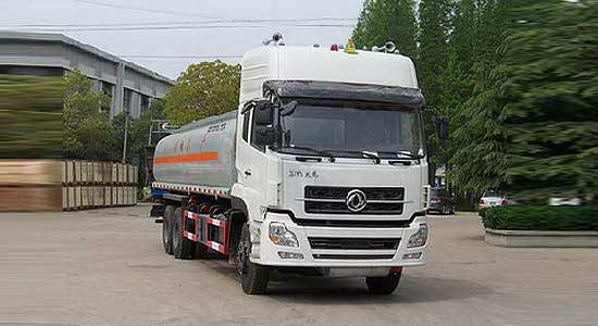 Dongfeng Tianlong Twin-Rear-Axle Chemical Liquid Transport Truck