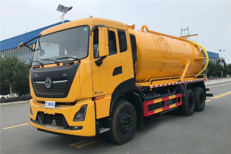 China VI Dongfeng Tianlong 18-cubic-meter Vacuum Sewage Suction Truck