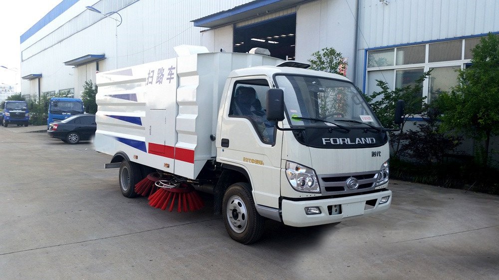 Unregistered Foton Small Truck Sweeper with 0.8 m³ Water Tank and 2 m³ Dust Bin