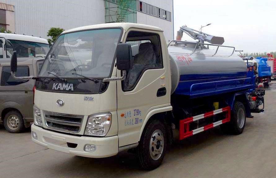 Kaima 2-cubic-meter Small-Sized Sewage Suction Truck