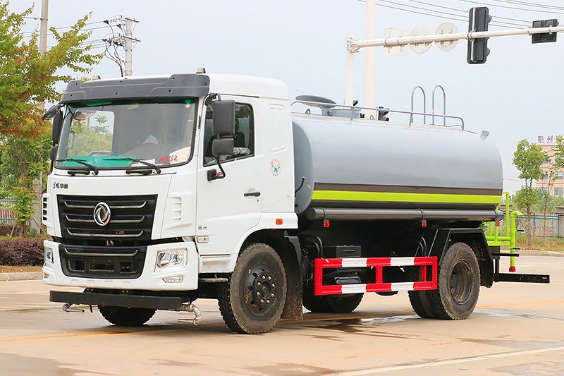 CN6 Huashen F5 12-Ton Water Sprinkler Truck