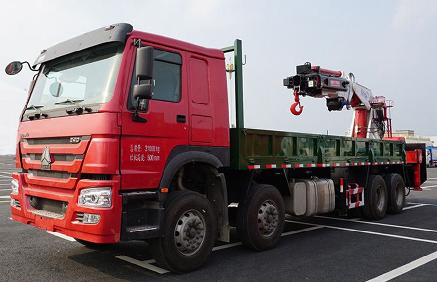 50-Ton Heavy-Duty Truck-Mounted Crane