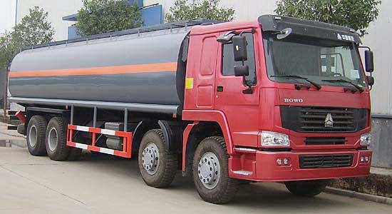 Steyr 4×2 Front Axle + 8×4 Rear Axle Chemical Liquid Transport Truck