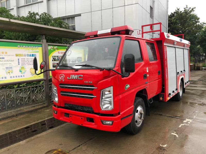 Jiangling 2-Ton Water Tank Fire Truck