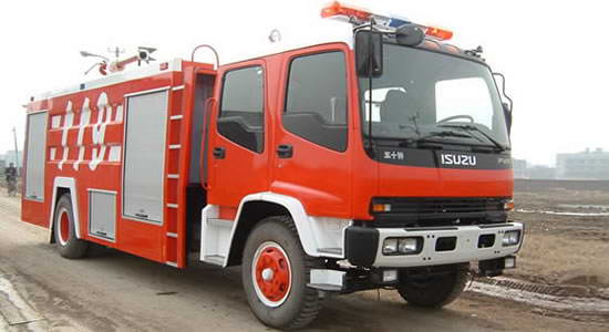 Isuzu Single-Axle Water Tank Fire Truck