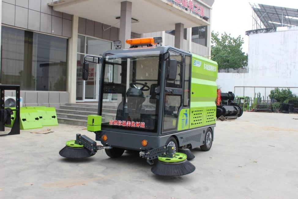 CLW-Q380 Multi-Function Electric Sweeper