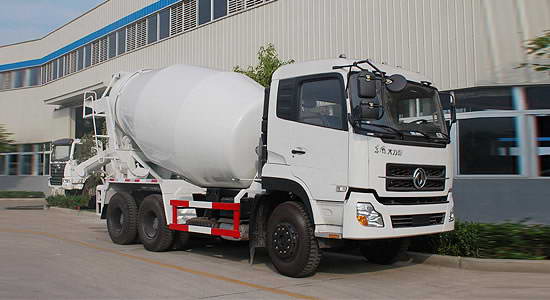 Dongfeng Tianlong Concrete Mixer Truck