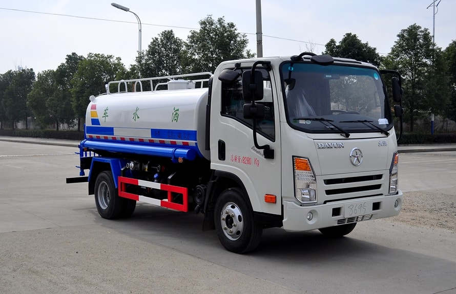 Dayun 5-Ton Water Sprinkler Truck
