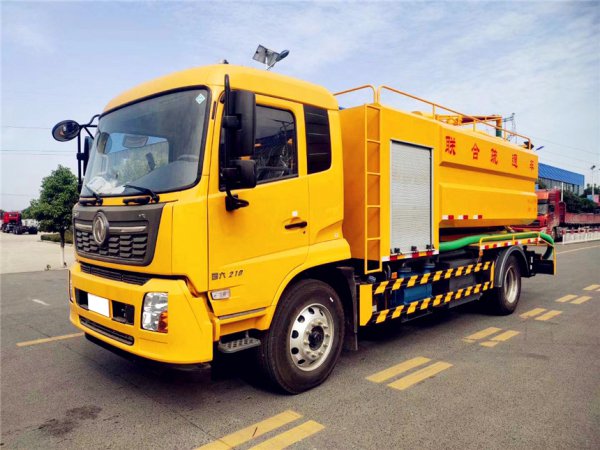 Dongfeng Tianjin 15-Cubic-Meter High-Pressure Cleaning and Sewage Suction Truck