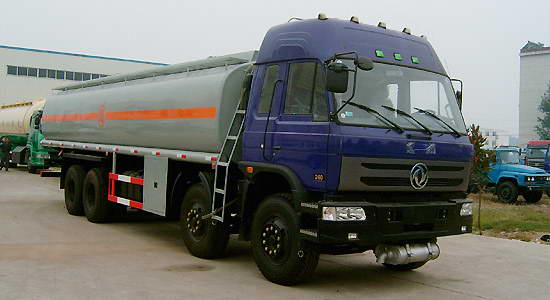 Dongfeng 4×2 + 8×4 Fuel Tanker