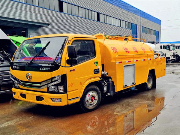 Xiao Duolika Sewage Suction and Cleaning Truck