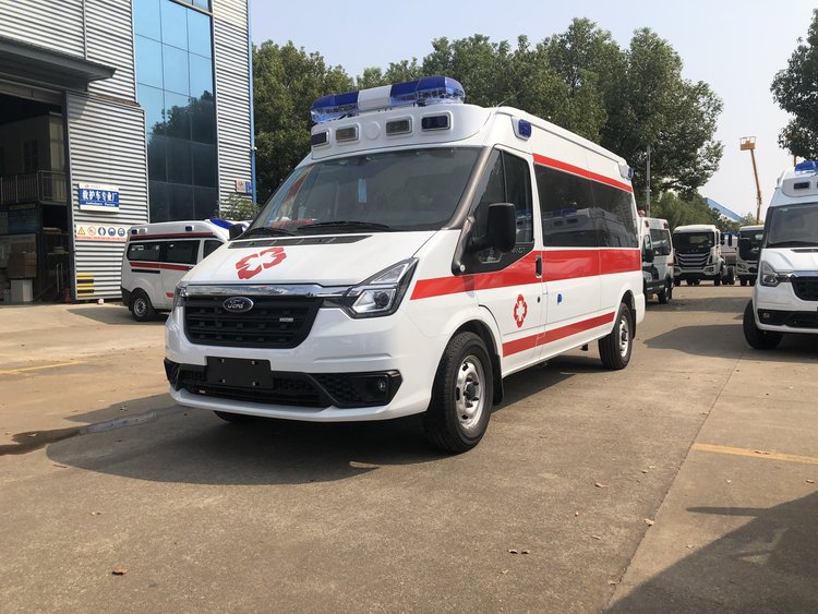 Ford New Generation V348 Long-Wheelbase Mid-Roof Ambulance