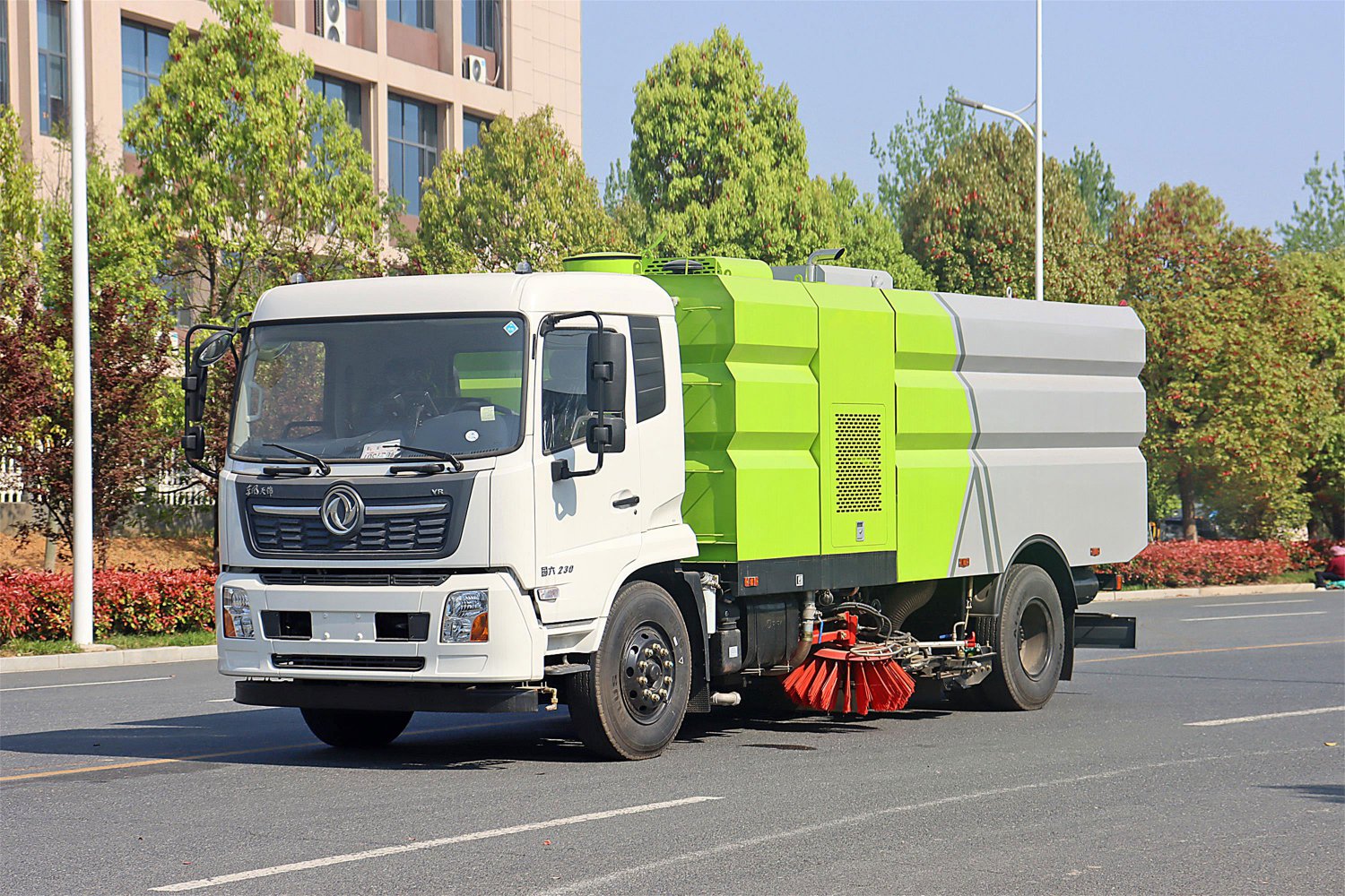 Dongfeng Duolika 4-5 Cubic Meter