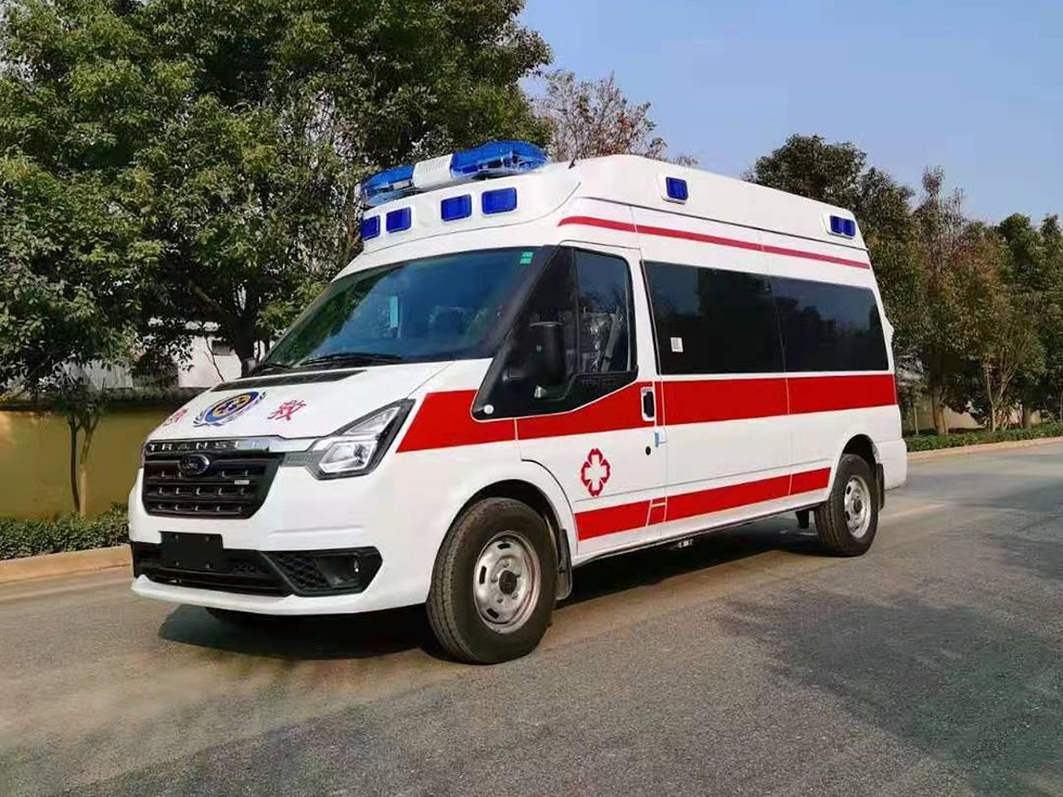 Ford New-Generation V348 Ambulance