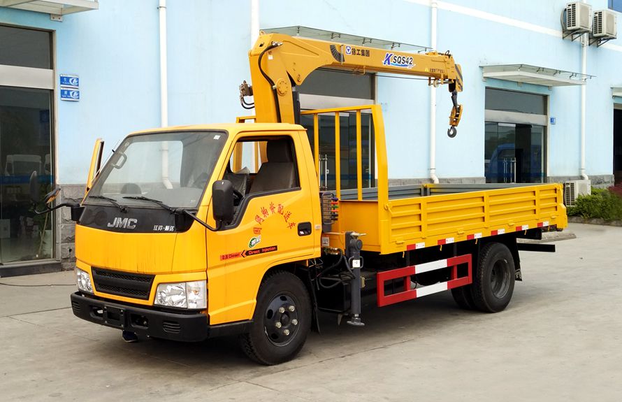 Jiangling 2-Ton Truck-Mounted Crane