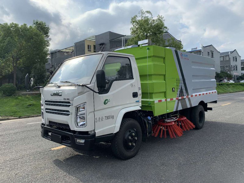 Guo VI JMC Kairui Street Sweeper