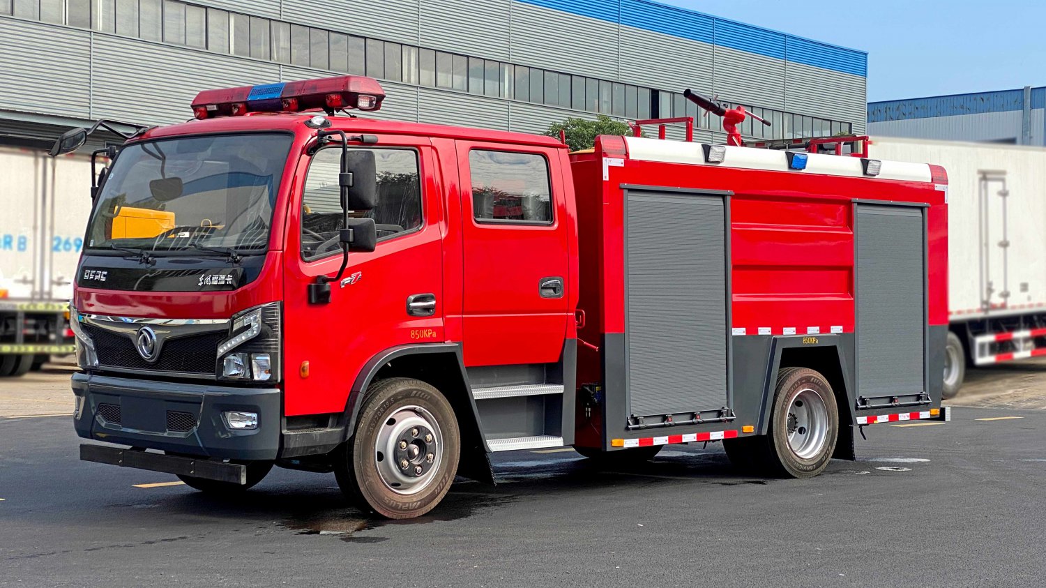 Dongfeng Dafuruika 5-Ton Foam Fire Truck