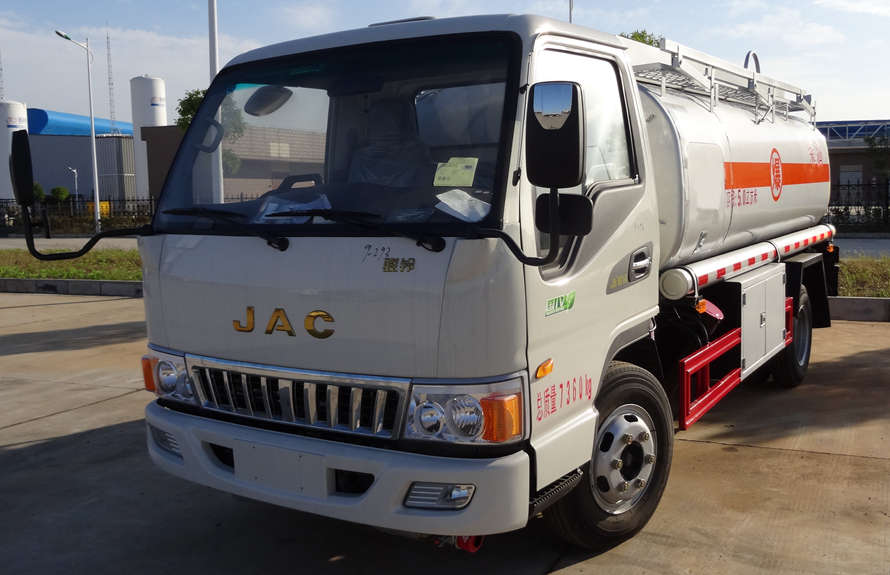 JAC 5-Ton Fuel Tanker