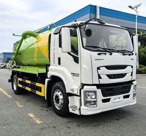 205HP/240HP Factory Direct Supply Price of Isuzu Giga 4X2 Sewage Suction Truck Is Transparent.