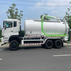 Factory Sells 18 Cubic Vacuum Sewage Suction Truck with Strong Suction Power
