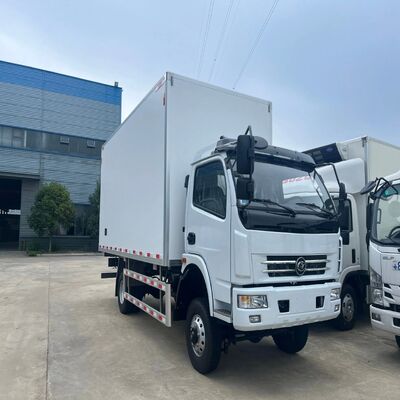 Milk Preservation Truck , Vegetable Refrigerated Truck Factory Direct Supply