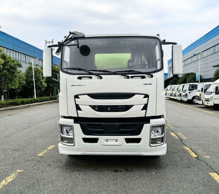 205HP/240HP Factory Direct Supply Price of Isuzu Giga 4X2 Sewage Suction Truck Is Transparent.