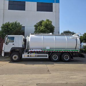 HOWO 6X4 Crude Oil Transport Truck, 15 Ton Heavy Oil Transport Truck, Heavy Oil Pump Suction Truck, Vacuum Suction and Discharge Truck